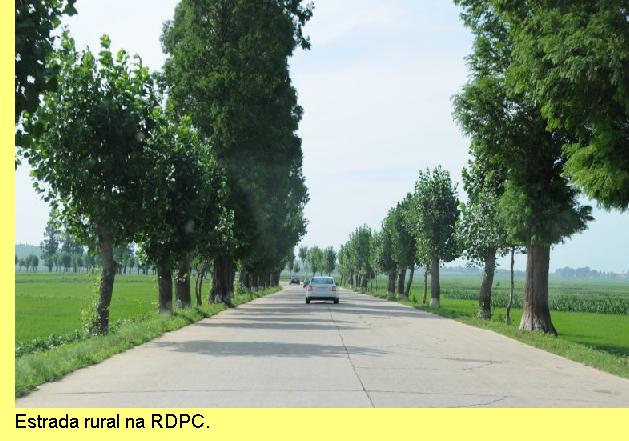 Estrada rural na RDPC.
