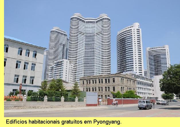 Edif�cios de habita��o em Pyongyang.