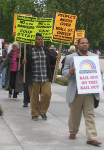 Manifestao contra o salvamento dos banqueiros.