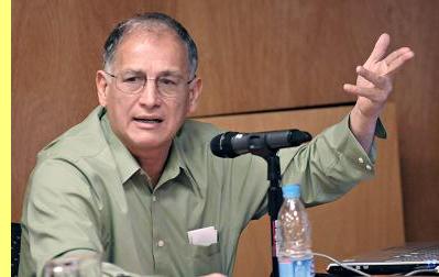 Prof. Arturo Huerta.