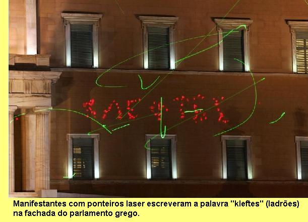 Fachada do parlamento grego.