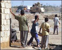 Pedras contra tanques em Fallujah.