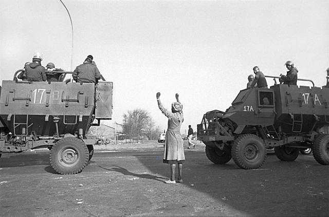 Foto de Paul Weinberg, Soweto, 1985.