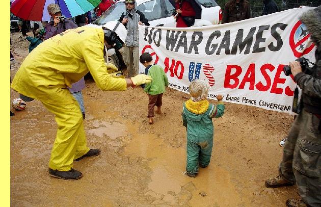 Protestos contra o Talisman Sabre.