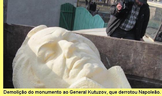 Demoli��o do monumento ao General Kutuzov.