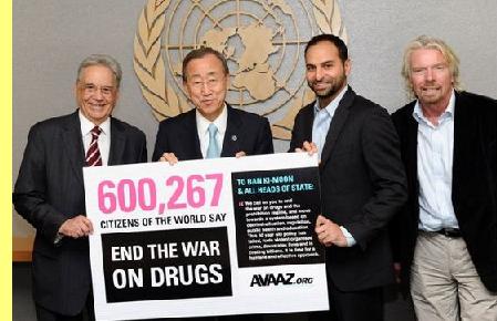 O ex-presidente brasileiro F.H. Cardoso e o secret�rio-geral da ONU s�o alguns dos que apoiam campanhas da Avaaz.