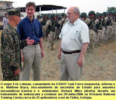 Militares & diplomatas estado-unidenses.