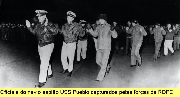 Oficiais do USS Pueblo.