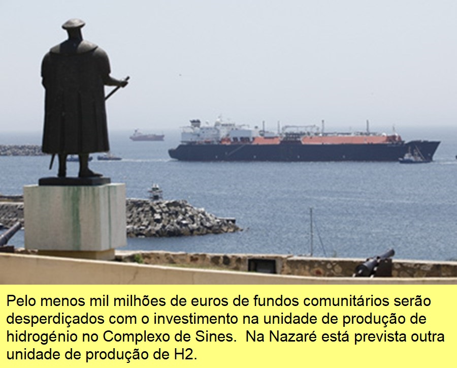 Vista do porto de Sines.