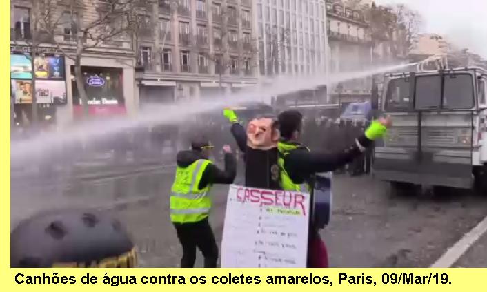 Canhes de gua contra os coletes amarelos